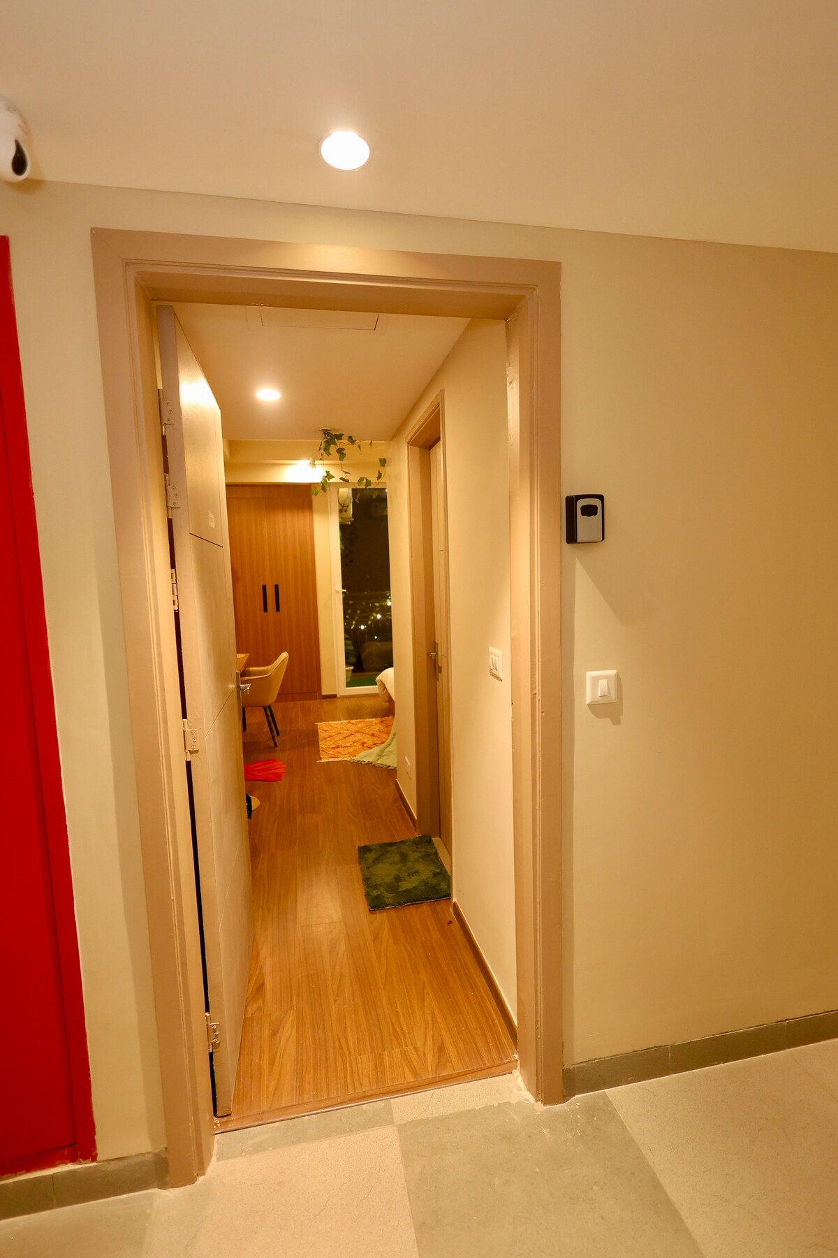 Sunleaf Studio Near Expo Mart Metro Pari Chawk - Tap to explore photos