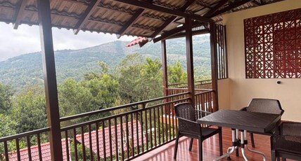 Naisarga hill view homestay Room Type - Quadruple Room with Mountain View