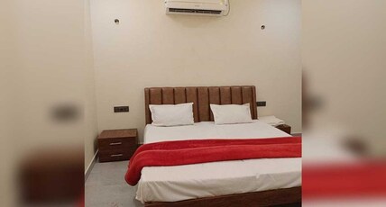SPOT ON Hotel Kanha Room Type - Classic