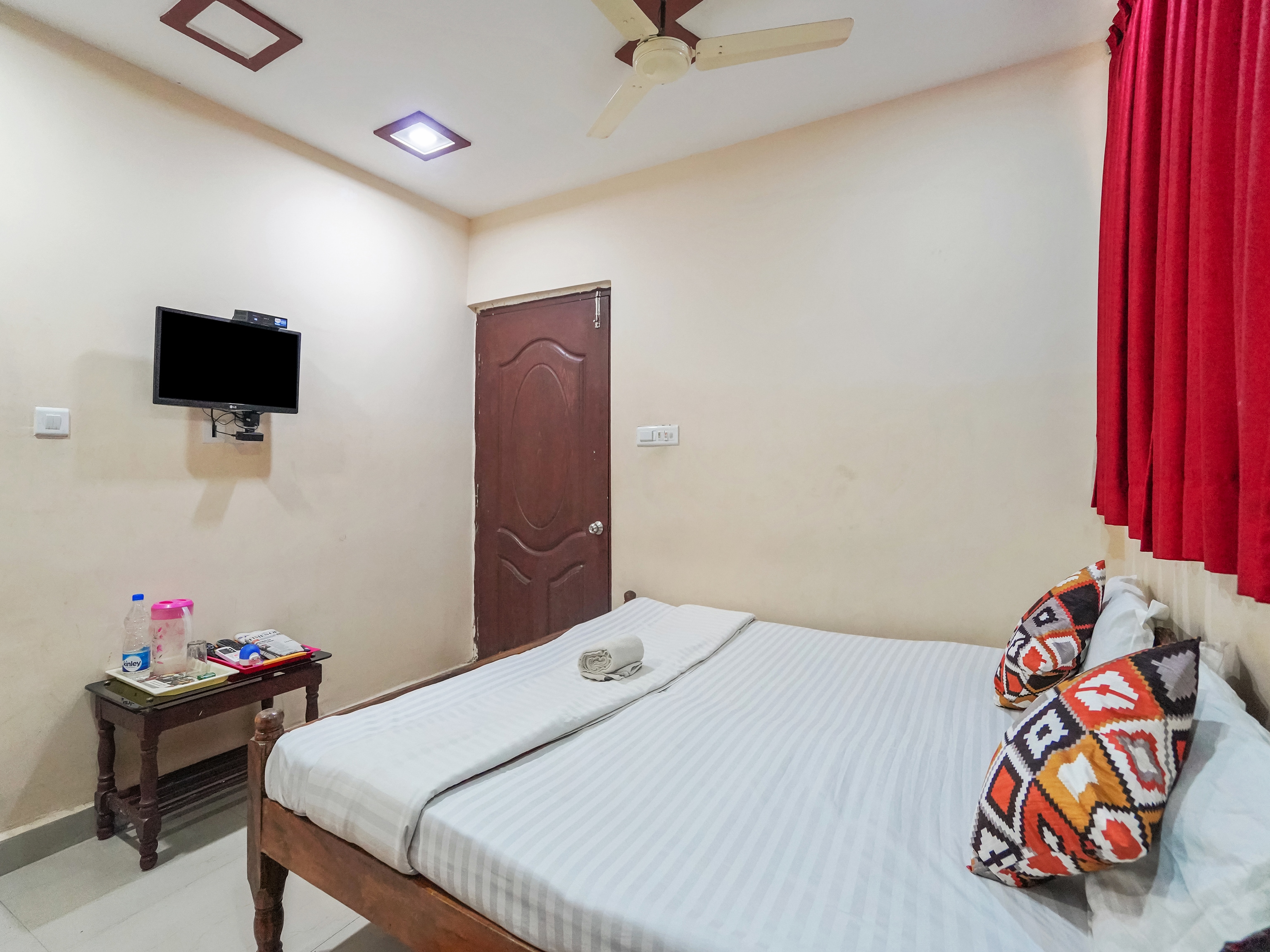 HOTEL JAGANNATH DARSHAN - Tap to explore photos