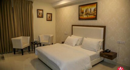 Kingdom Hotel  Room Type - Super Deluxe Room