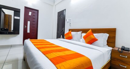 Hisham Suites- Cochin Room Type - EXECUTIVE DOUBLE ROOM