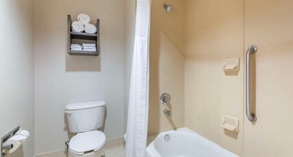 Best Western Plus Kendall Hotel & Suites Room Type - Suite-1 King Bed, Non-Smoking, Sofabed, Work Desk, Microwave And Refrigerator, High Speed Internet A Best Western Plus Kendall Hotel & Suites Room Type - Suite-1 King Bed, Non-Smoking, Sofabed, Work Desk, Microwave And Refrigerator, High Speed Internet A