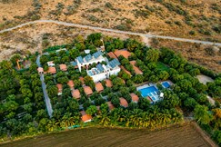 Daksh Resort And Amusement Park