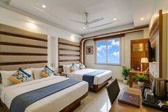 Hotel York Legacy Near New Delhi Railway Station