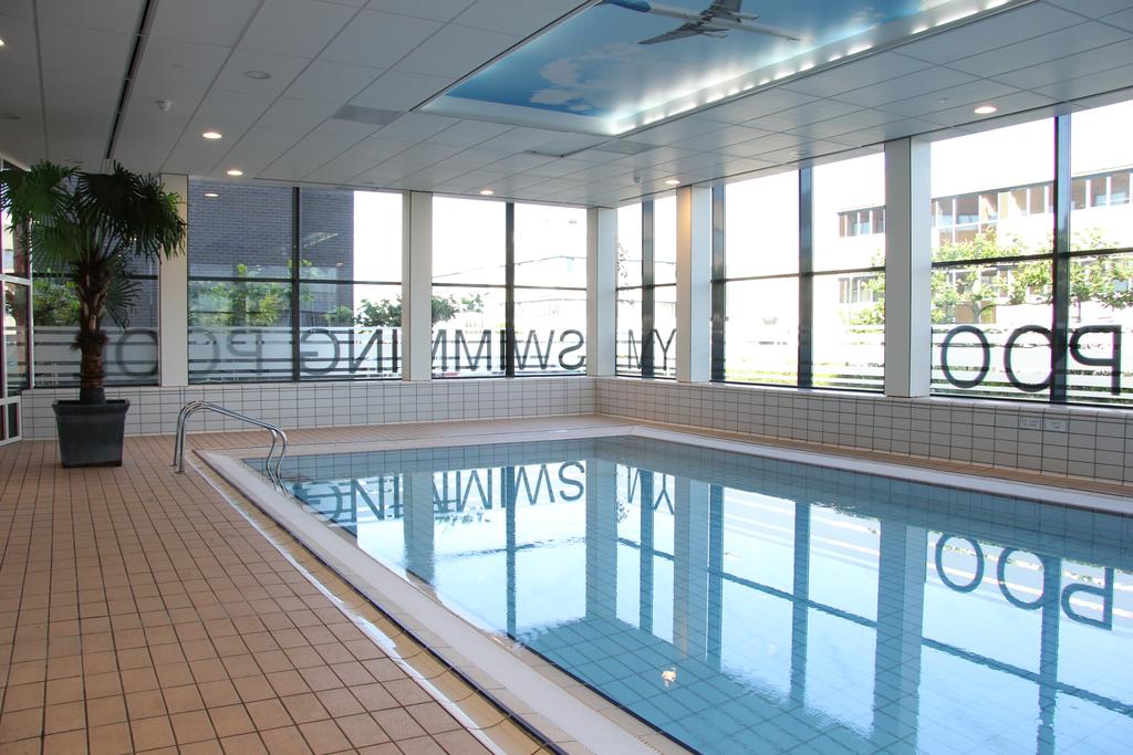 BEST WESTERN Amsterdam Airport Hotel - Tap to explore photos