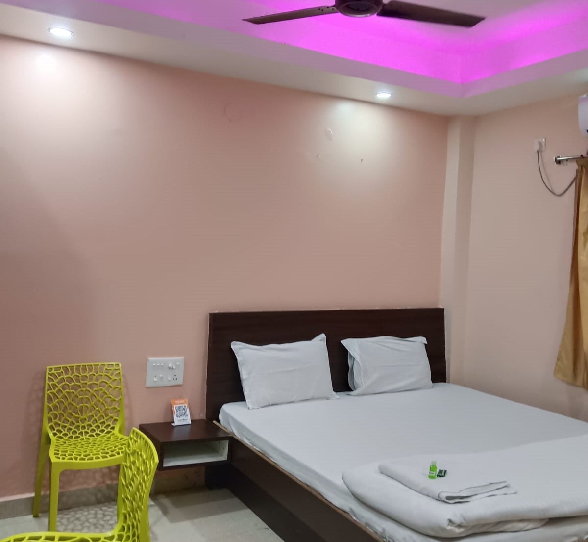 Hotel Aradhya - Tap to explore photos