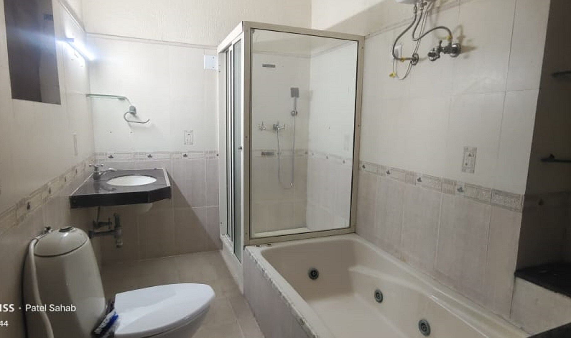 Jade Hospitality Service, Bopal | Rooms & Wi-Fi - Tap to explore photos