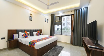 FabHotel RR Premium Room Type - Premium Room