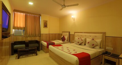 Hotel Castle Blue Delhi Airport T3 Room Type - Triple Suite
