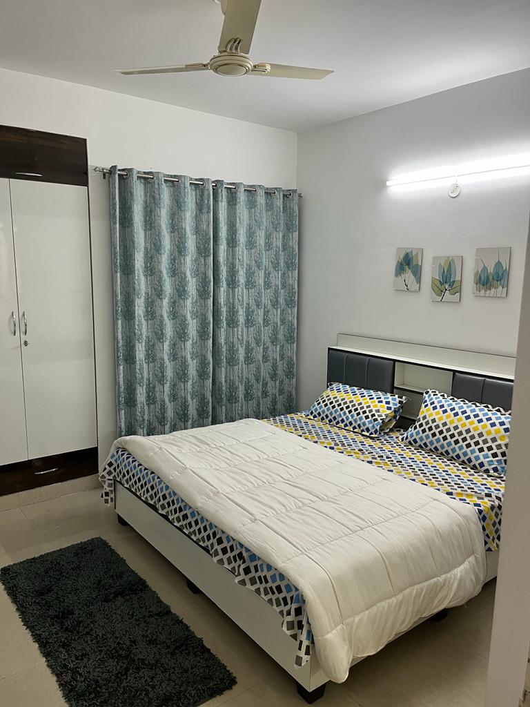 Point Four - Tap to explore photos