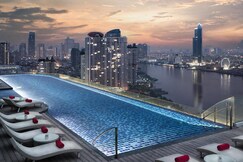 Avani Plus Riverside