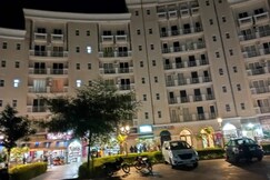 Hotel Omaxe Krishna Aavas