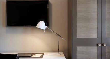 Hotel Kurrajong Canberra Room Type - Deluxe Room Hotel Kurrajong Canberra Room Type - Deluxe Room