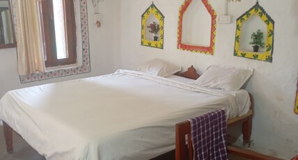 Dudhi Mata home stay chamtipur Patalkot Room Type - Bedroom