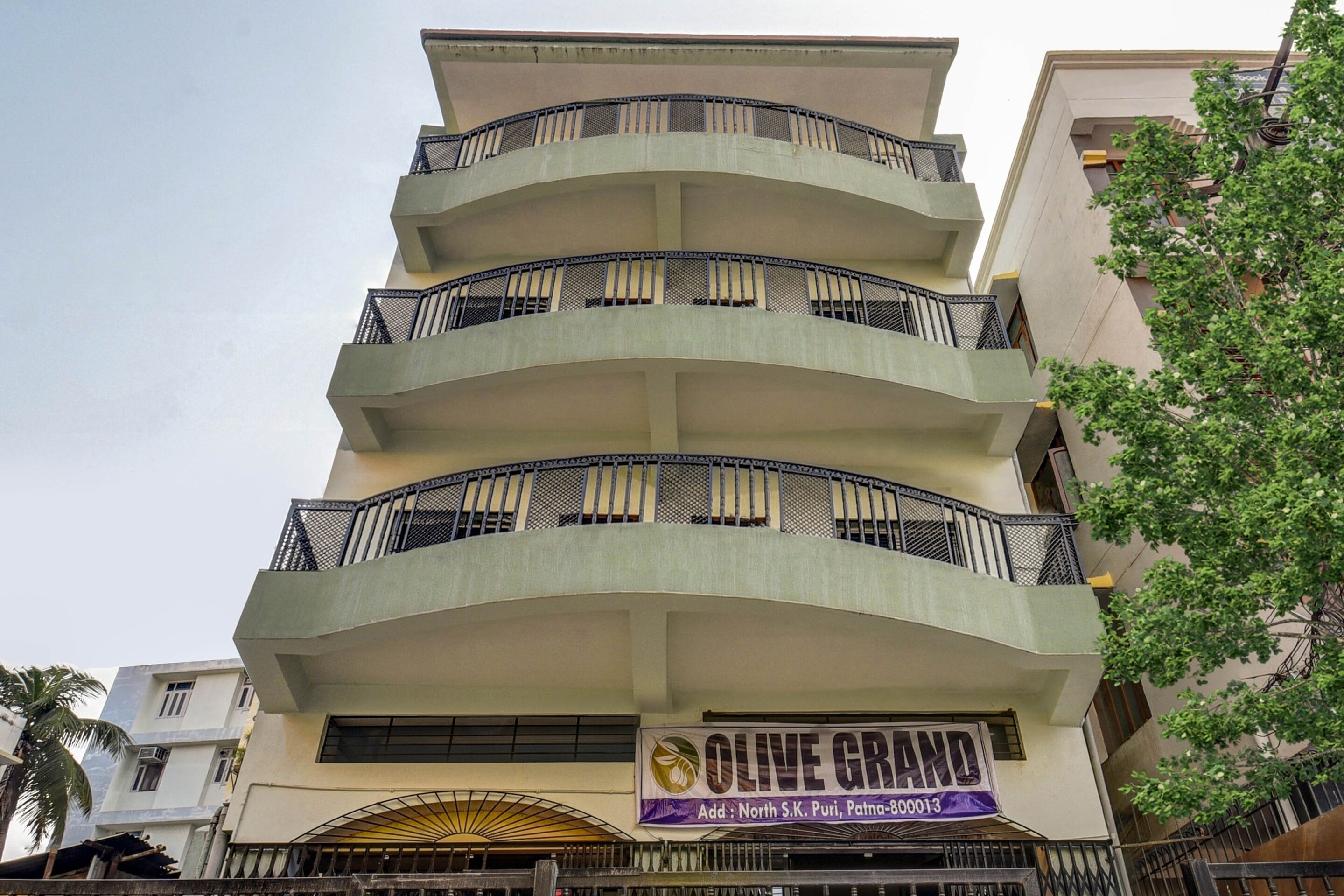 Hotel O Olive Grand - Tap to explore photos