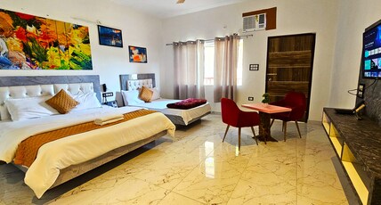 Cloud Forest Room Type - Family Room