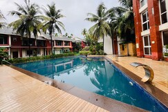 Luxury 1BHK - TheMagicDoor | Pool View | Parking | Wifi
