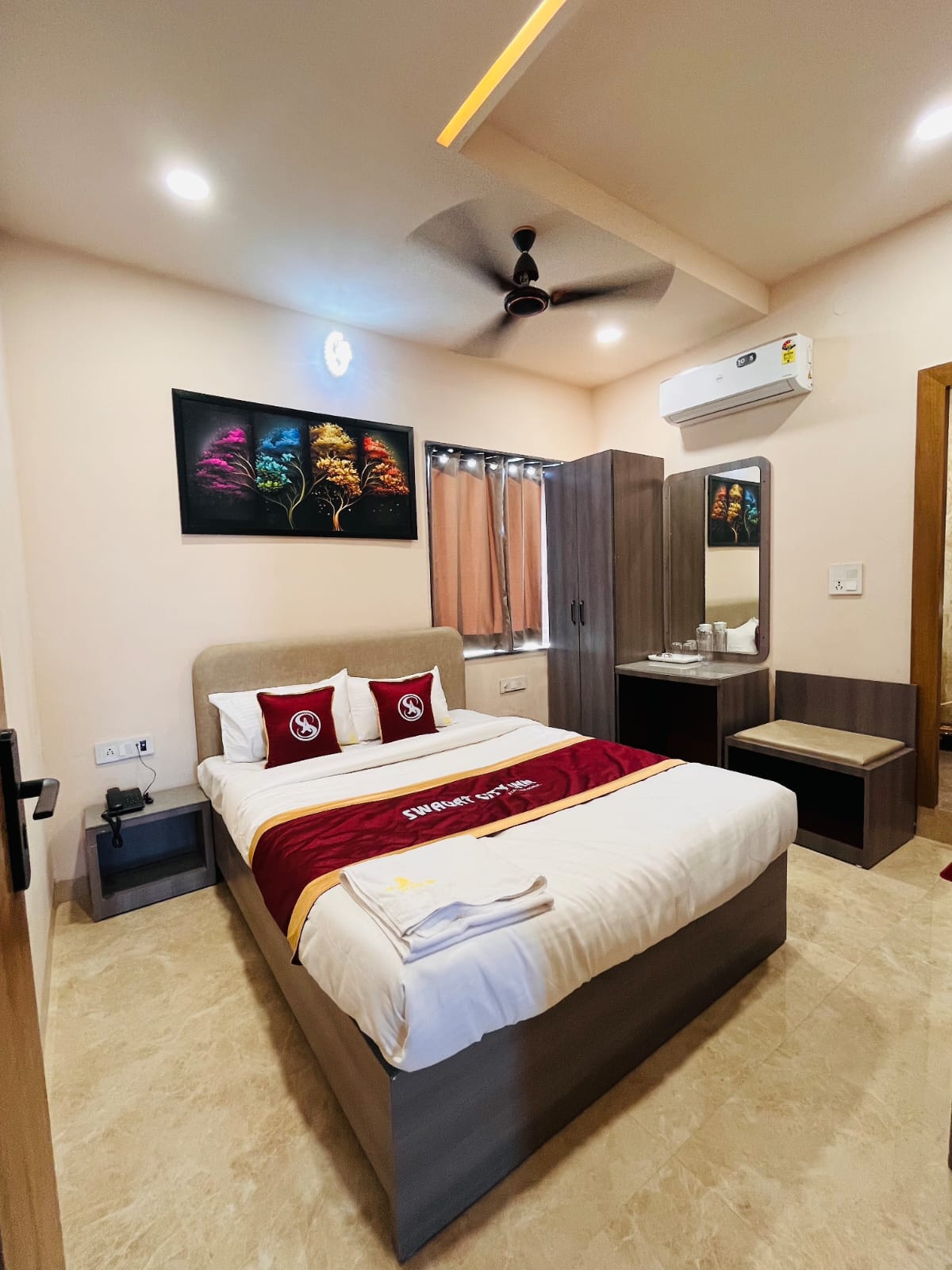 Hotel Swagat City Inn - Tap to explore photos