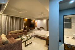 RUDRAKSH INN