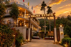Hotel Valna Estate Himalyan View Kausani By HRG