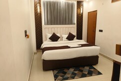 Charmwood Exotica A11