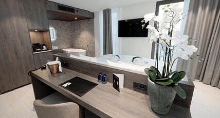 Radisson Blu Hotel Bruges Room Type - Suite - One Bedroom