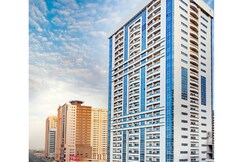 Golden Sands Hotel & Residences