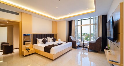 Ratan International Room Type - Suite