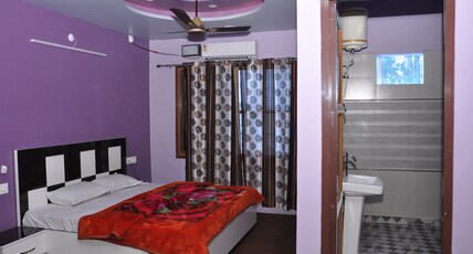 Hotel Nardev Marine Corps Room Type - Super Deluxe Room (Small)