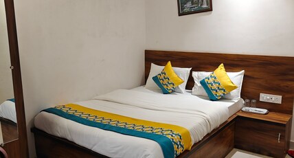 Hotel Parineeta Room Type - Economy Double Room