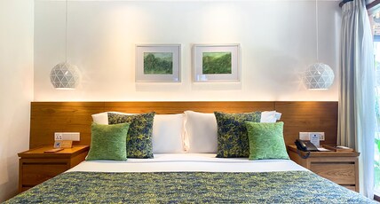 Legian Beach Hotel Room Type - Deluxe Beach Bungalow Legian Beach Hotel Room Type - Deluxe Beach Bungalow