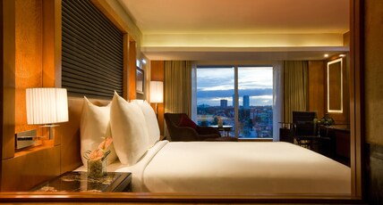 Gokulam Grand Hotel & Spa Room Type - Executive Suite
