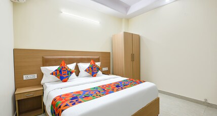 FabHotel Dwarka Heritage Room Type - Premium Room