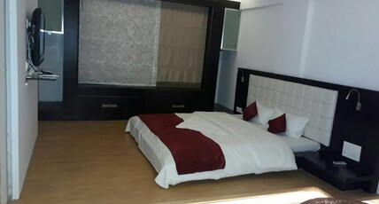 Atithi Guest House Room Type - Deluxe Room