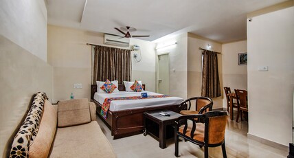 FabHotel Aditya Yatri Nivas ,near ALIPIRI POLICE STATION, TIRUPATI Room Type - Suite Room