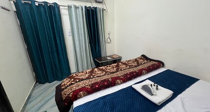 Moh Maya Residency & Homestay 2.0 Room Type - Classic 102 AC ROOM