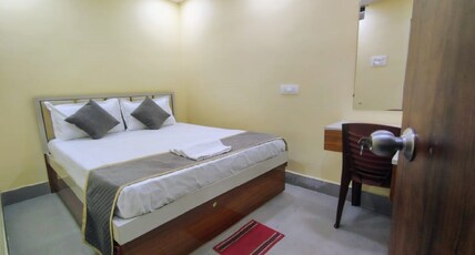 DADA BAUDI BHOJONALAYA AND HOTEL Room Type - Non Attached Room