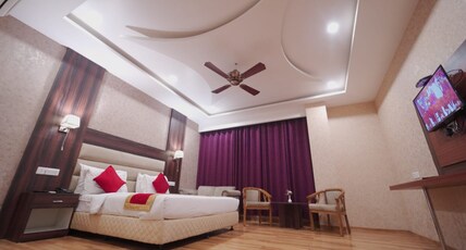 Cozette Hotel Room Type - Club Room