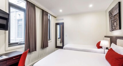 ibis Styles Kingsgate Room Type - Standard Room 1 Double and 1 Single Bed