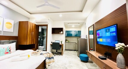 Zen Studios near Cyber Hub Gurgaon Room Type - Standard Studio