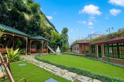 The Garden Courtyard