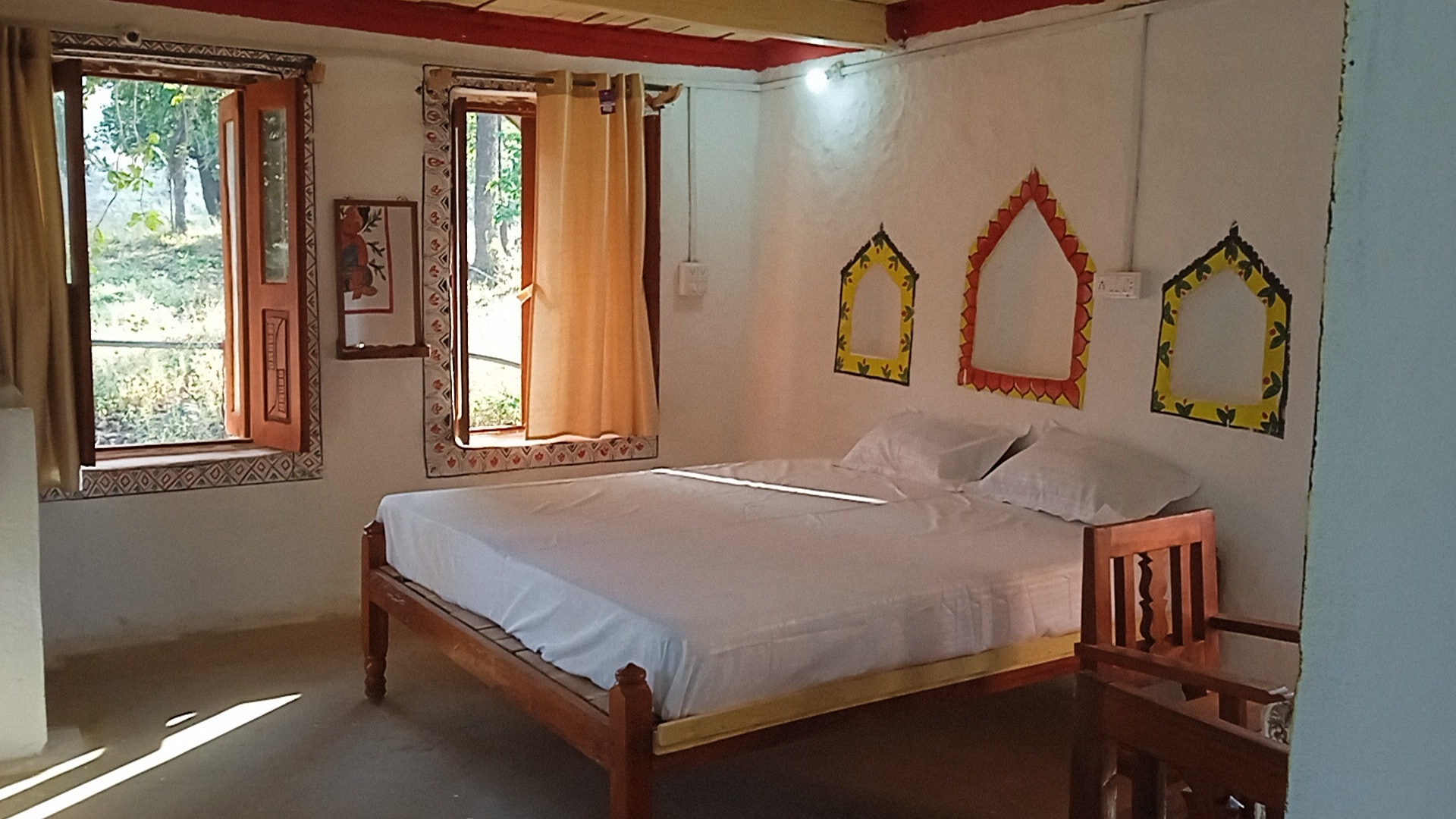 Dudhi Mata Home Stay - Tap to explore photos
