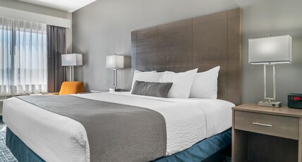 Best Western Plus Wayland Hotel Room Type - 1 King Bed, Non-Smoking, Refrigerator, Full Breakfast