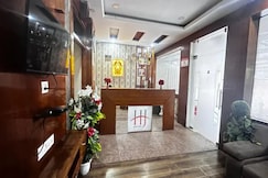 FabHotel Jinesh