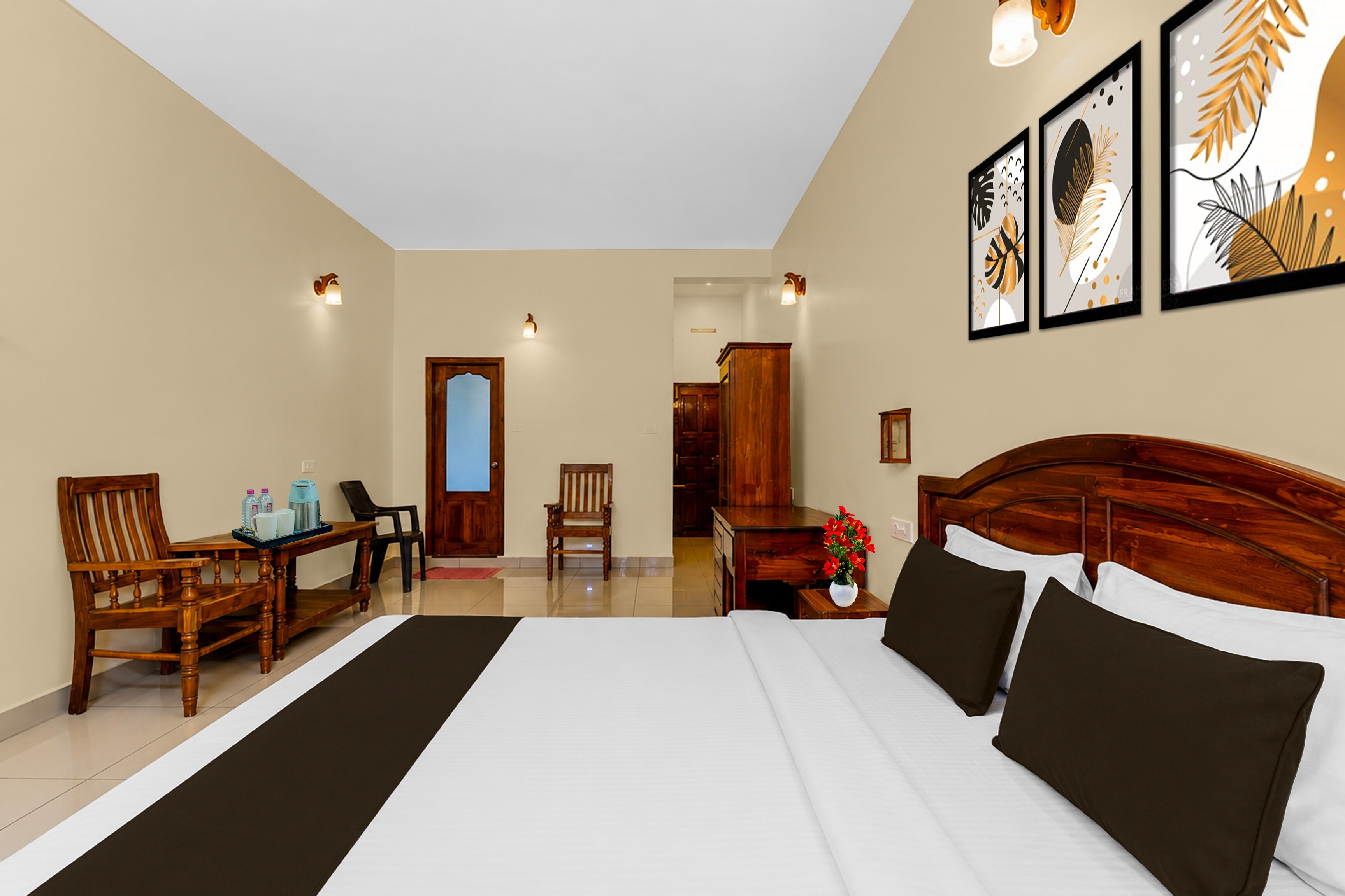Collection O Elephant Camp Thekkady Formerly Hotel Periyar Canopy - Tap to explore photos