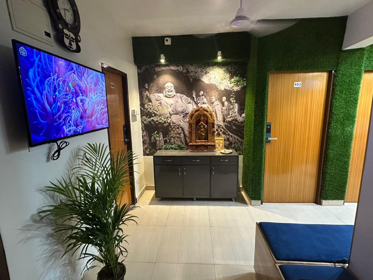 DADOs INN Panjim - Tap to explore photos