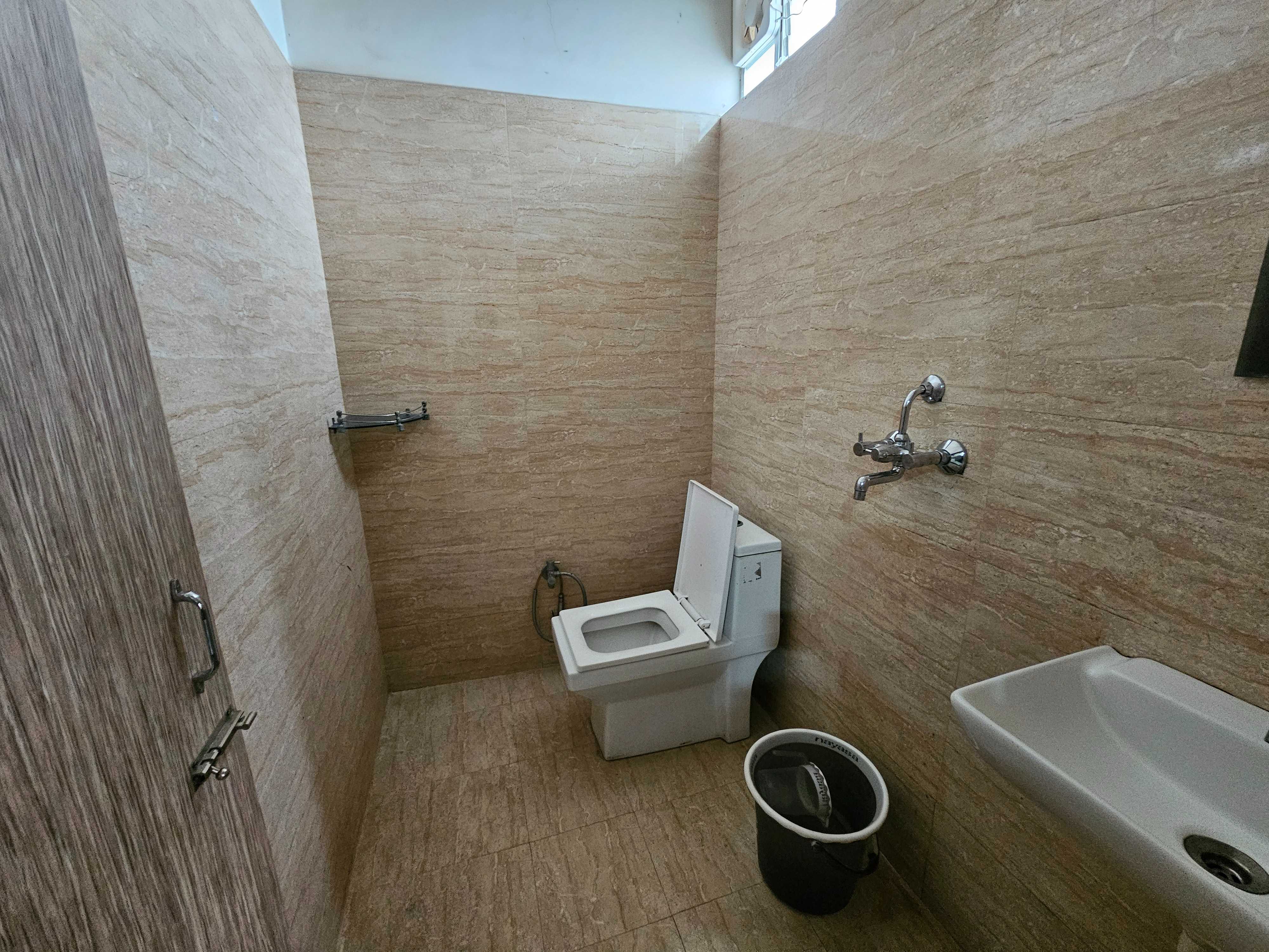 Hotel O Rajdhani Heritage - Tap to explore photos