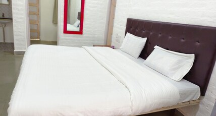 Mana Beach Resort Room Type - Deluxe AC Rooms
