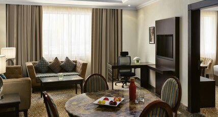 Movenpick Hotel Qassim Room Type - Deluxe Suite King